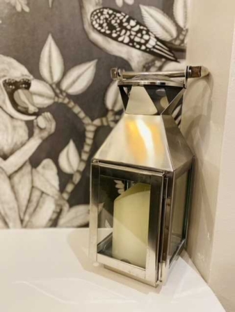 Lamp in Grey bathroom